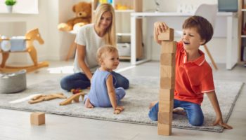 Juguetes para niños: Preparándose para la temporada de disfraces y navidad 